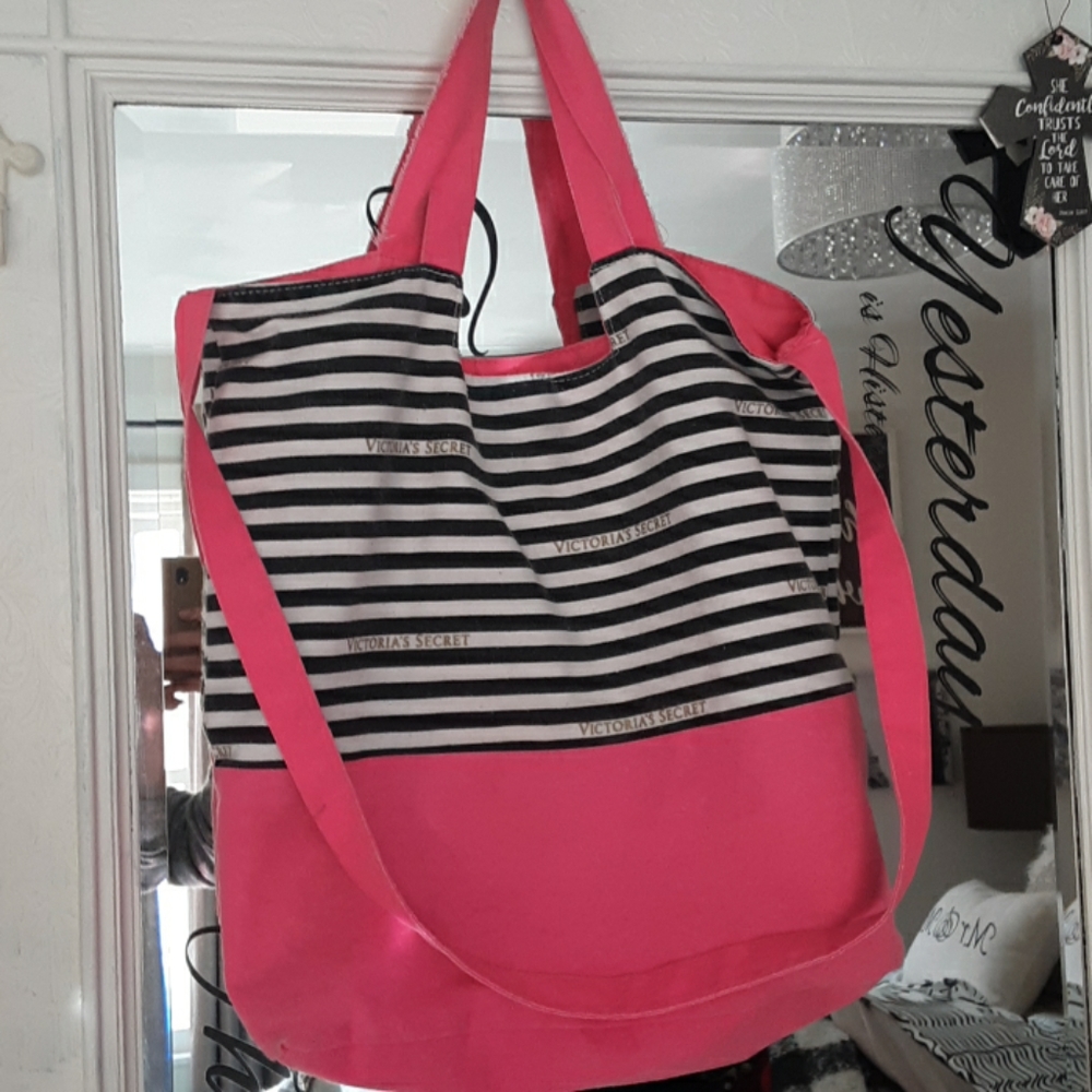 Victoria's Secret bag